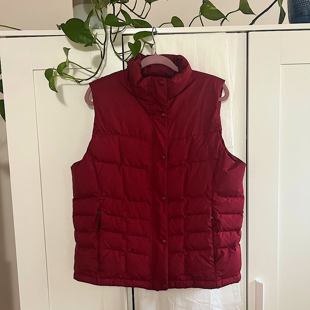 L.L. Bean Women's Red Quilted Puffer Vest
